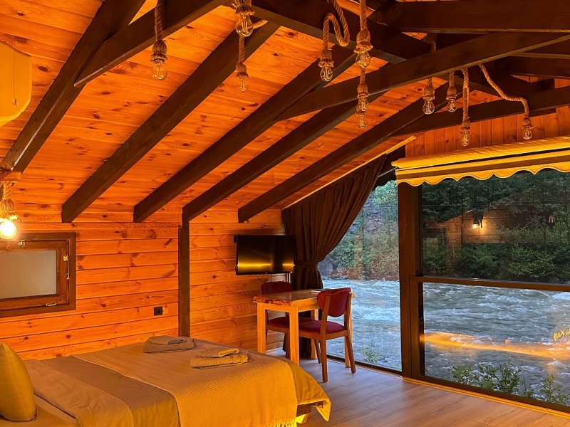 NO : 2 Jakuzili Bungalov